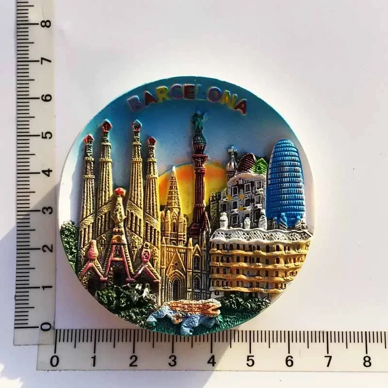 Barcelona Spain Fridge Magnets - Home Barcelona reseña y precio